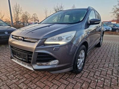 Gebraucht Ford Kuga Individual 163 PS (119 kW) 2014 Sterling gray (foe) SUV