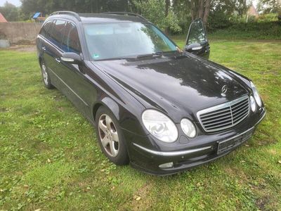 Mercedes E320