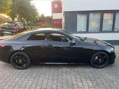 Mercedes E300