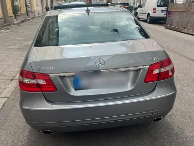 Gebraucht Mercedes E350 296 PS (217 kW) 2009 Grau Limousine