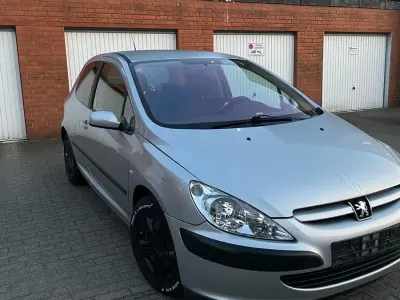 Gebraucht Peugeot 307 110 PS (80 kW) 2004 Grau Coupé