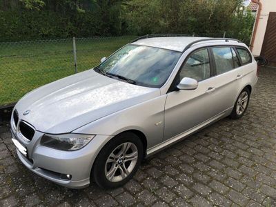 gebraucht BMW 318 d Touring - 105kW - silber