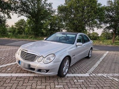 Mercedes E270