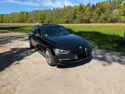 Begagnad BMW 335 Luxury Line 306 HK (225 kW) 2012 Svart Sedan