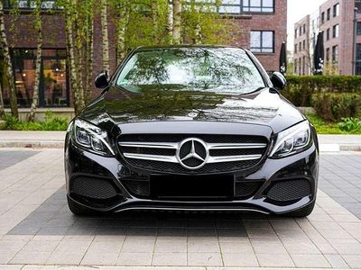 Usata Mercedes C400 Avantgarde 333 CV (244 kW) 2018 Nero Berlina