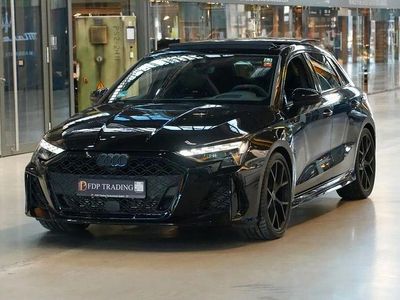 Schwarz Gebraucht 2025 Audi RS3 Sport Limousine | 67.290 € (Fairer Preis)