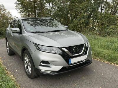 Gebraucht Nissan Qashqai N-Connecta 150 PS (110 kW) 2019 Silber SUV