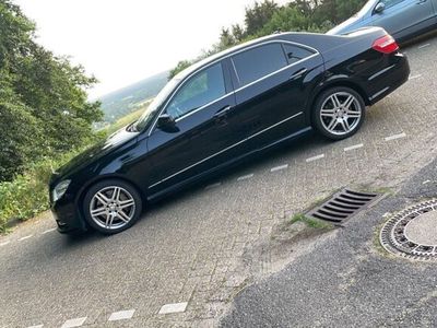 Mercedes E500