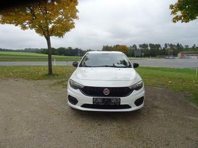 Gebraucht Fiat Tipo 95 PS (69 kW) 2020 Weiß Limousine