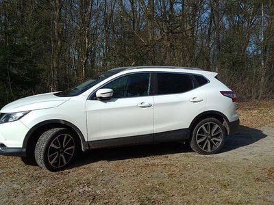 Gebraucht Nissan Qashqai 160 PS (117 kW) 2016 Weiß SUV