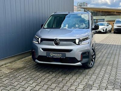 Neu Citroën Berlingo XTR 131 PS (96 kW) 2026 Grau Van / Kleinbus
