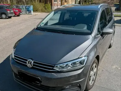 Usata VW Touran 150 CV (110 kW) 2017 Grigio Monovolume