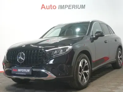 Używany Mercedes GLC220 197 KM (144 kW) 2023 Czarny SUV