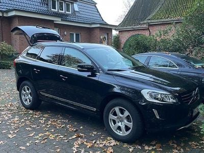 Gebraucht Volvo XC60 Summum 245 PS (180 kW) 2014 Schwarz SUV