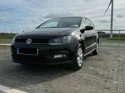 Gebraucht VW Polo 90 PS (66 kW) 2014 Schwarz Kleinwagen