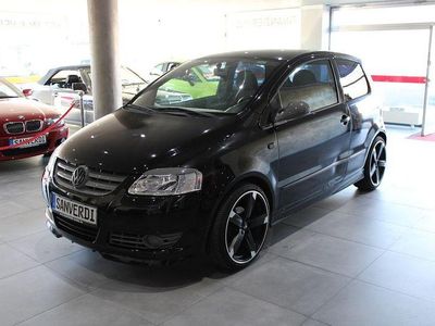 Gebraucht VW Fox 54 PS (39 kW) 2007 Schwarz Kleinwagen