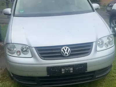 Gebraucht VW Touran 105 PS (77 kW) 2006 Silber Van / Kleinbus