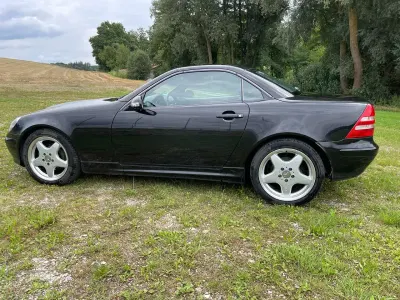 Gebraucht Mercedes SLK200 163 PS (119 kW) 2000 Schwarz Cabrio