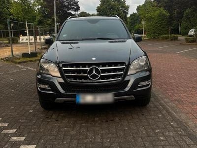 Mercedes ML300