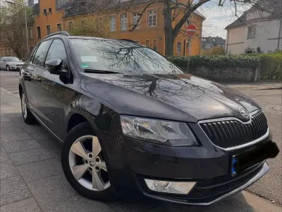 Brugt Skoda Octavia Elegance 105 HK (77 kW) 2013 Sort Stationcar