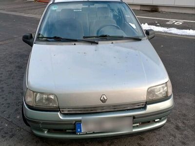 gebraucht Renault Clio 1,4 rt automatik