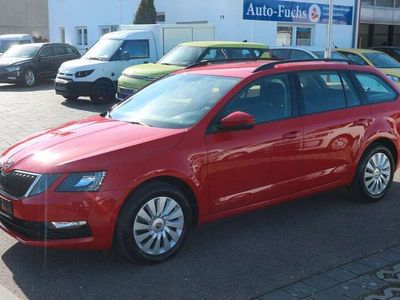 gebraucht Skoda Octavia Combi Ambition 2.0 TDI SHZ PDC AHK TEMP