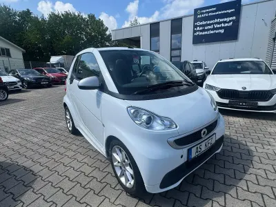 Używany Smart ForTwo Cabrio 71 KM (52 kW) 2012 Biały Kabriolet