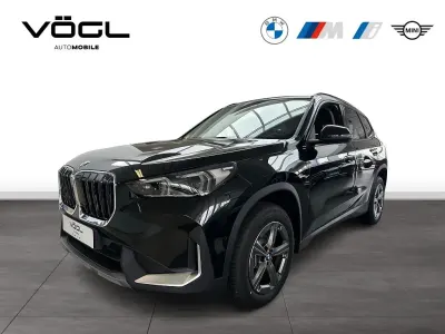 Neu BMW X1 156 PS (114 kW) 2026 Black sapphire SUV