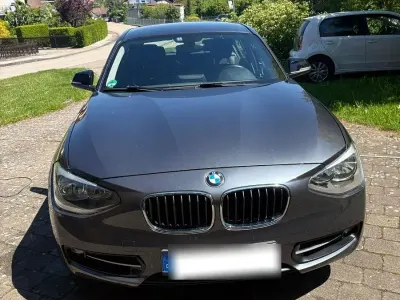 Gebraucht BMW 116 Sport Line 116 PS (85 kW) 2012 Grau Kleinwagen