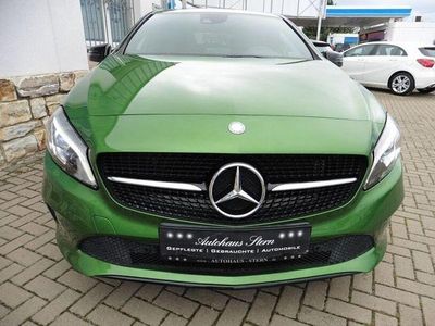 Usata Mercedes A180 Night 122 CV (89 kW) 2017 Verde Berlina