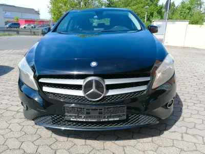 Gebraucht Mercedes A200 136 PS (100 kW) 2013 Schwarz Kleinwagen