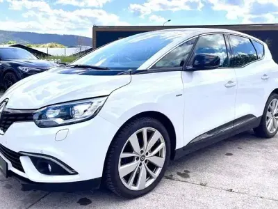 Gebraucht Renault Scénic IV LIMITED 116 PS (85 kW) 2018 Weiß Van / Kleinbus
