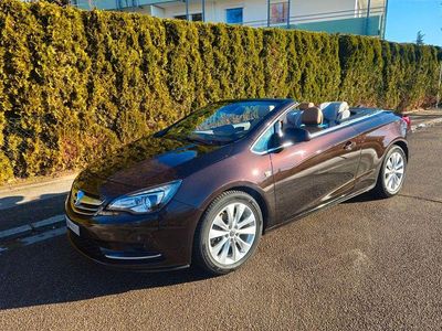 Gebraucht Opel Cascada Innovation 170 PS (125 kW) 2016 Braun Cabrio