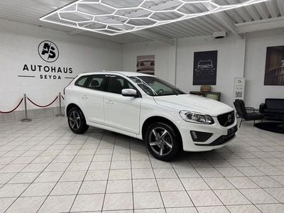 Gebraucht Volvo XC60 R-Design Momentum 215 PS (158 kW) 2014 Weiß SUV
