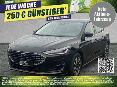 Neu Ford Focus Titanium 155 PS (114 kW) 2025 Agate black metallic Limousine