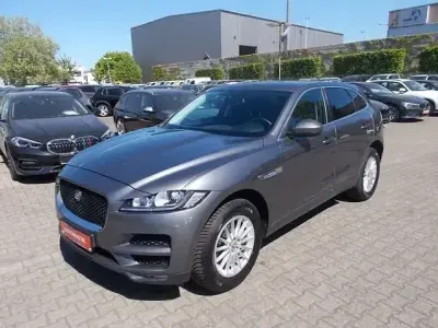 Gebraucht Jaguar F-Pace Prestige 180 PS (132 kW) 2017 Grau SUV