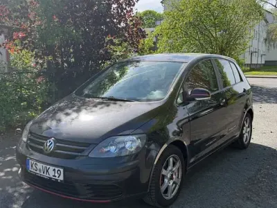 Gebraucht VW Golf Plus Cross Comfortline 75 PS (55 kW) 2005 Schwarz Van / Kleinbus
