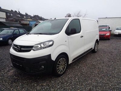 Weiß Gebraucht 2020 Opel Vivaro Edition Van / Kleinbus | 13.950 € (Superpreis)