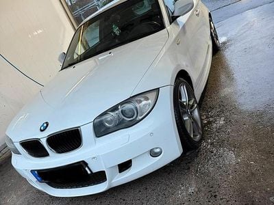 Gebraucht BMW 123 M Sport 204 PS (150 kW) 2011 Weiß Kleinwagen