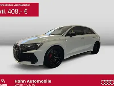 Neu Audi RS3 Ambiente 400 PS (294 kW) 2026 Weiß Limousine
