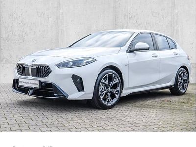 Weiß Gebraucht 2025 BMW 120 Shadowline Kleinwagen | 31.890 € (Superpreis)