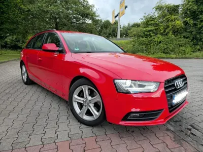 Gebraucht Audi A4 Ambition 120 PS (88 kW) 2012 Rot Kombi