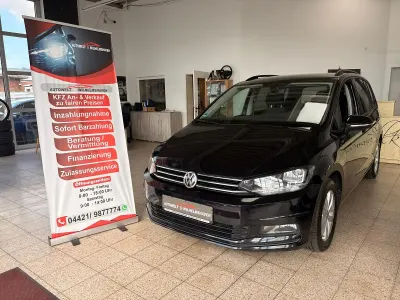 Gebraucht VW Touran S 150 PS (110 kW) 2016 Schwarz Van / Kleinbus