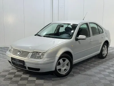 Gebraucht VW Bora 101 PS (74 kW) 1999 Silber Limousine