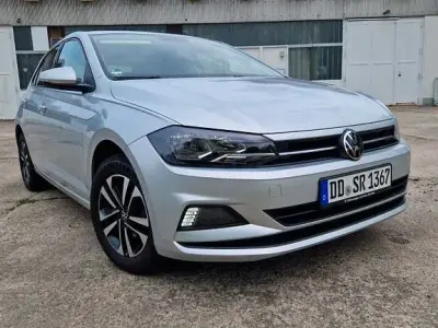 Gebraucht VW Polo 95 PS (69 kW) 2020 Silber Kleinwagen