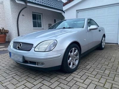 Gebraucht Mercedes SLK200 136 PS (100 kW) 1997 Silber Cabrio