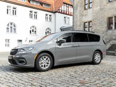 Gebraucht Chrysler Pacifica Touring 264 PS (194 kW) 2022 Grau Van