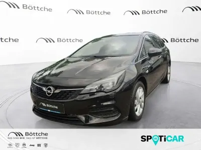 Gebraucht Opel Astra Elegance 145 PS (106 kW) 2022 Onyx schwarz Kleinwagen