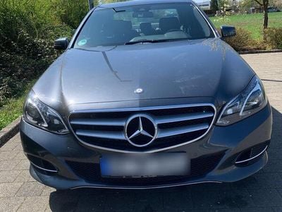Mercedes E200