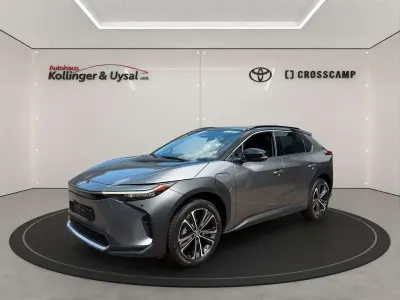 Gebraucht Toyota bZ4X Lounge 160 kW (218 PS) 2023 Grau SUV